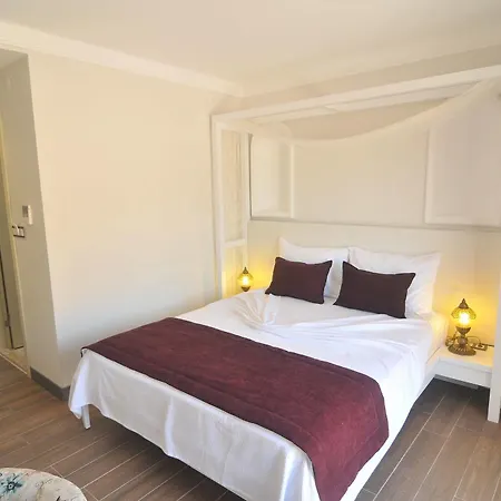 Cunda Rota Hotell Ayvalı