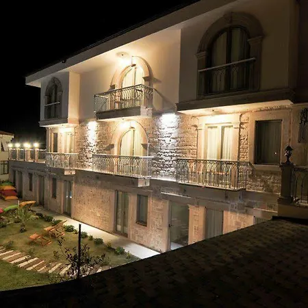 Cunda Rota Hotell 3*
