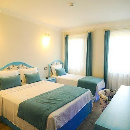 Hotell Cunda Rota 3*