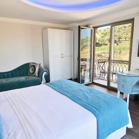 Hotell Cunda Rota Ayvalı